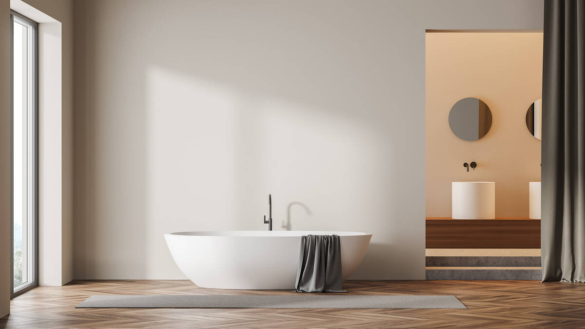 Parquet flooring in the bathroom: luxurious, practical and sturdy